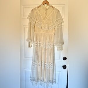 Elegant Vintage Lace Overlay Dress